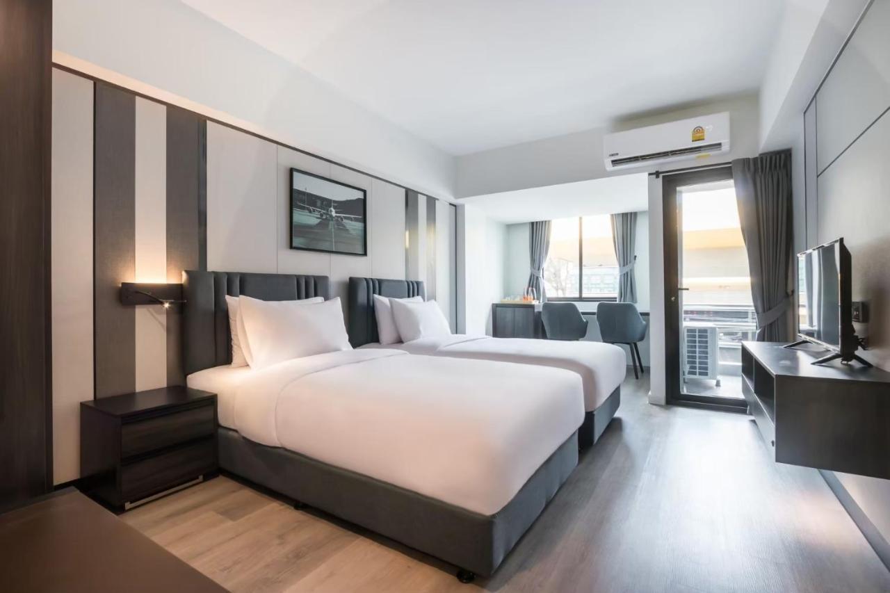 12 The Residence Hotel At Don Mueang Airport Бангкок Экстерьер фото